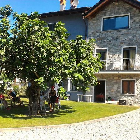 Casa Vacanze Zia Vivina B N Sorico Luaran gambar