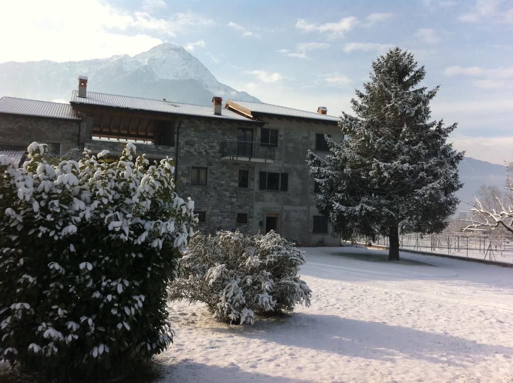 Casa Vacanze Zia Vivina B N Sorico Bilik gambar