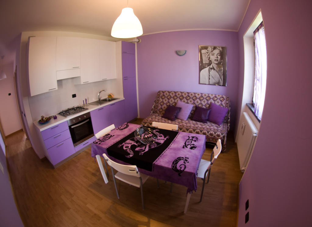 Casa Vacanze Zia Vivina B N Sorico Bilik gambar
