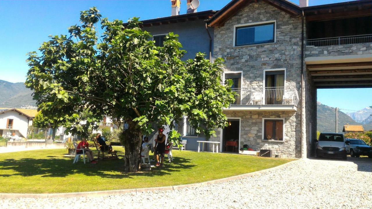 Casa Vacanze Zia Vivina B N Sorico Luaran gambar